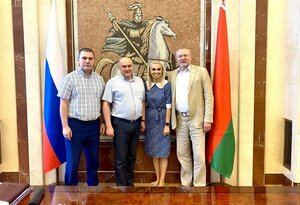 Анастасия Гридчина встретилась с известными деятелями Беларуси