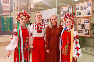 В Крыму состоялось торжественное мероприятие в память о выдающейся вышивальщице Вере Роик