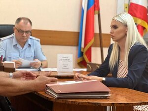Анастасия Гридчина приняла участие в приёме граждан, который состоялся в Министерстве внутренних дел по Крыму