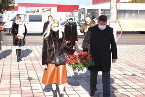 В Республике Крым отметили 208-ю годовщину со дня рождения Тараса Шевченко