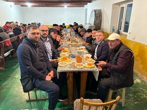 Крымчане провели ифтар для местных жителей Новоалексеевки