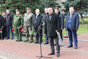 В крымской столице почтили память солдат, погибших в Афганской войне