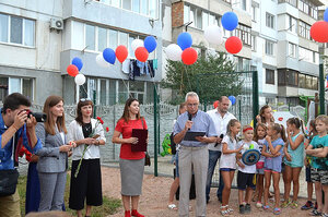 По инициативе ОП РК в Симферополе открыта детская площадка