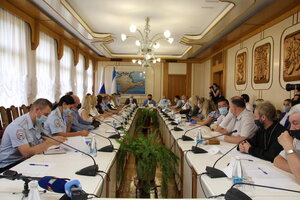 В Крыму начинает работу новый состав  общественной наблюдательной комиссии