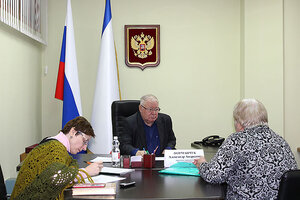 Заместитель председателя Общественной палаты Республики Крым Александр Форманчук провел прием граждан