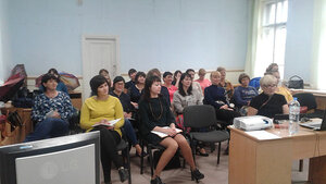 Общественной палатой Республики Крым совместно с волгоградскими специалистами оказана специализированная помощь замещающим крымским семьям