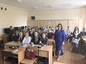 В симферопольской школе обсудили виды правонарушений в Интернете