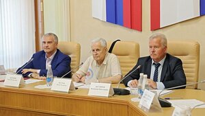 В Общественной палате Крыма нового состава избран Председатель и его заместители