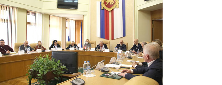В Крыму избрали представителя в Общественную палату России